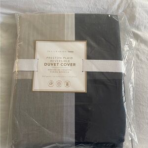 Pottery Barn Teen Gray and Blue Duvet Cover Modern Bedding